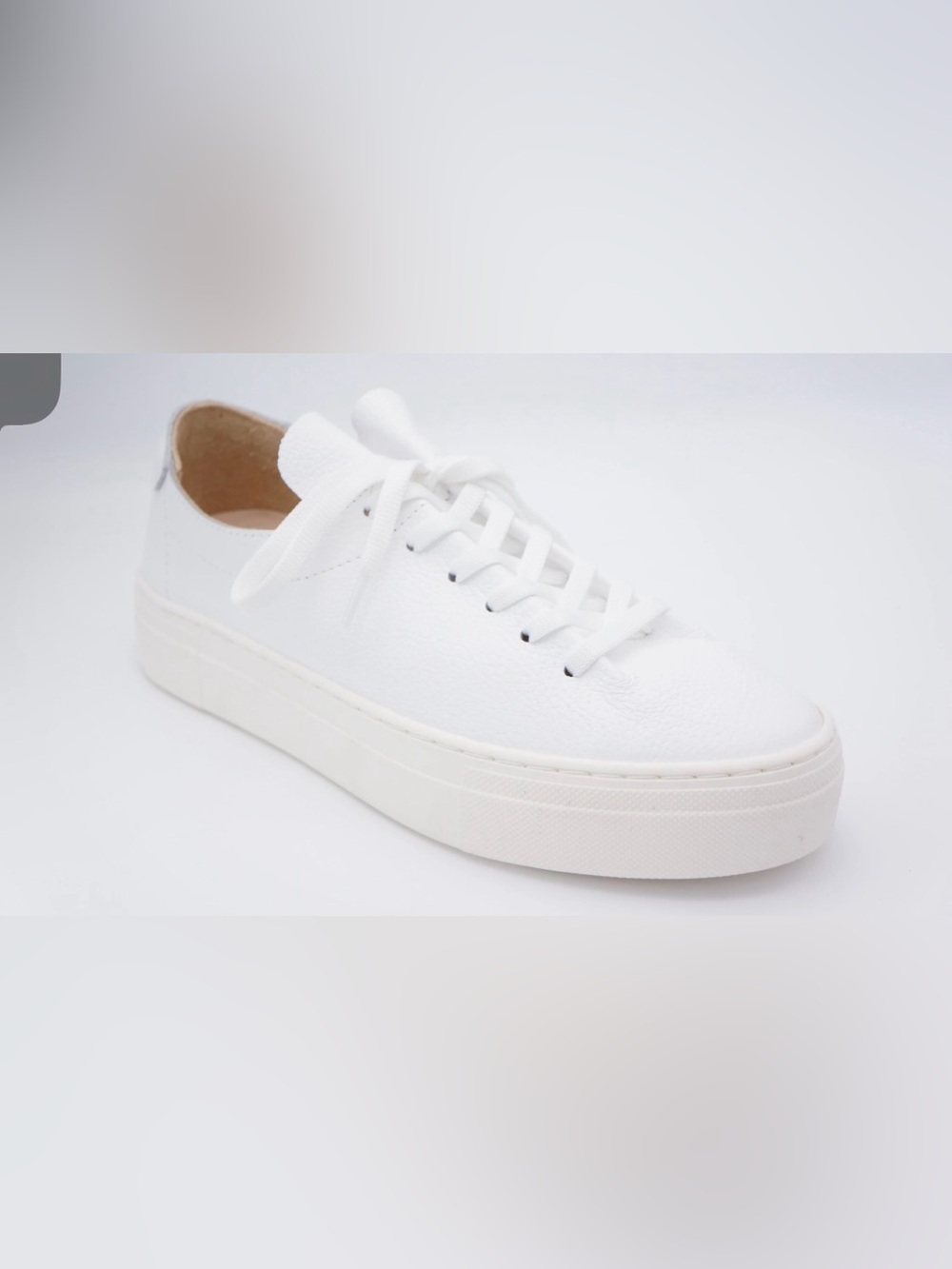 Classic White Low-Top Leather Platform Sneaker